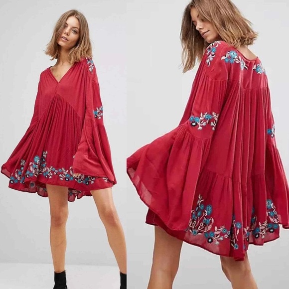 Free People Te Amo Floral Embroidered Boho Flare Sleeve Mini Dress - Picture 1 of 6
